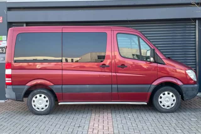 Mercedes-Benz Sprinter (2012) thumbnail 4