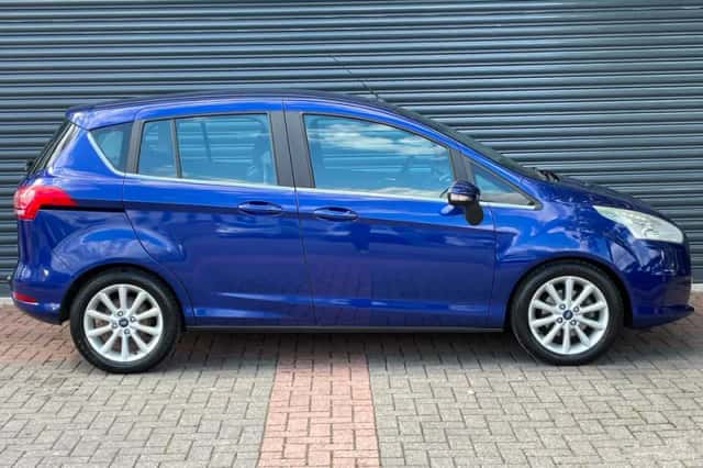 Ford B-Max (2016) thumbnail 4