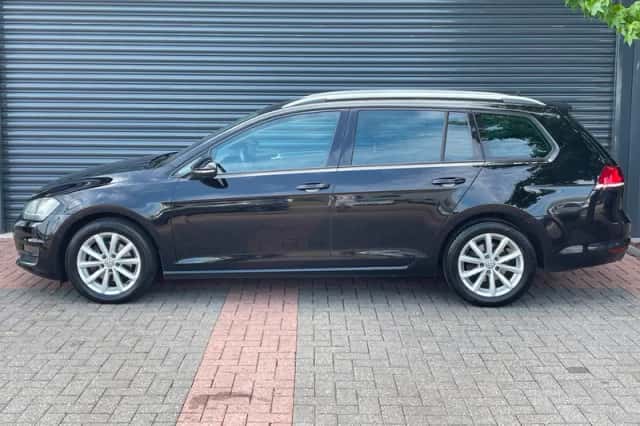 Volkswagen Golf (2015) thumbnail 6