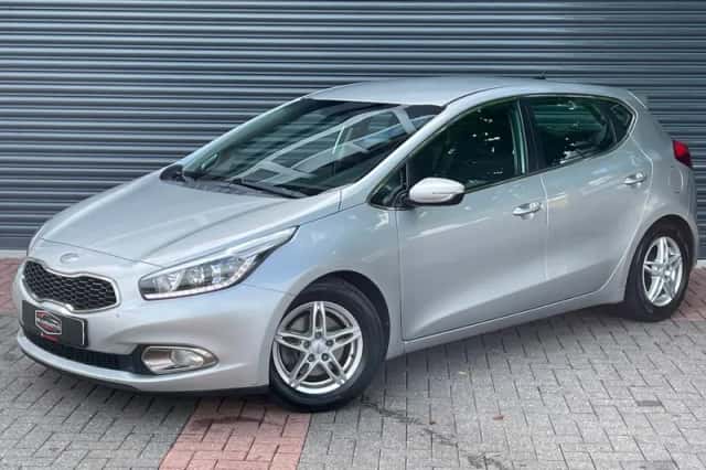 Kia Ceed (2013) thumbnail 2
