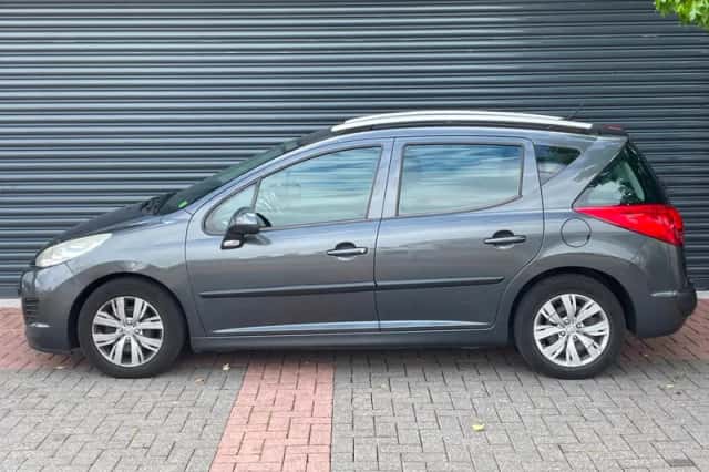 Peugeot 207 (2010) thumbnail 5