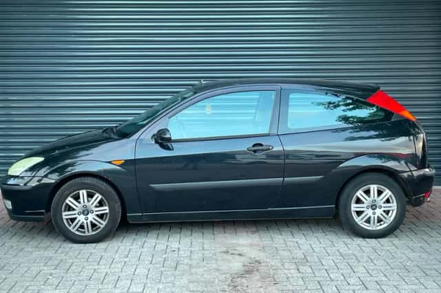 Ford Focus (2004) thumbnail 5
