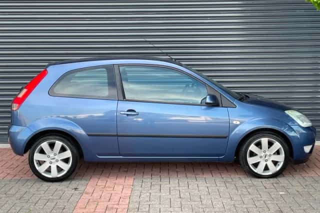 Ford Fiesta (2006) thumbnail 5