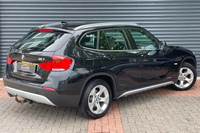BMW X1 (2011) thumbnail 4