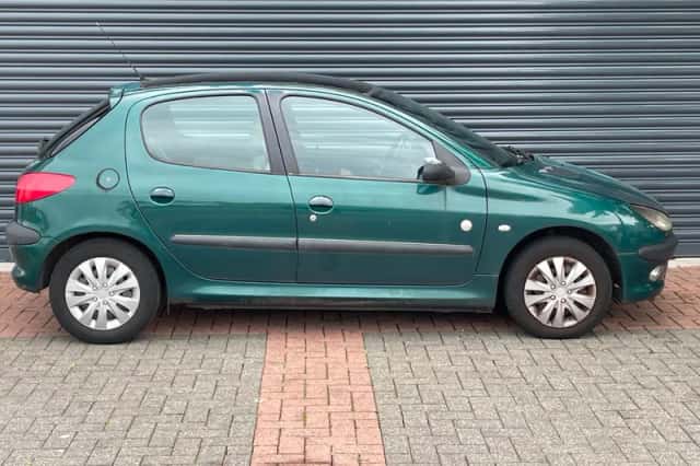 Peugeot 206 (1999) thumbnail 5