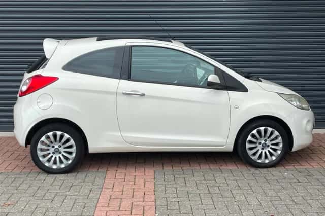 Ford Ka (2011) thumbnail 3