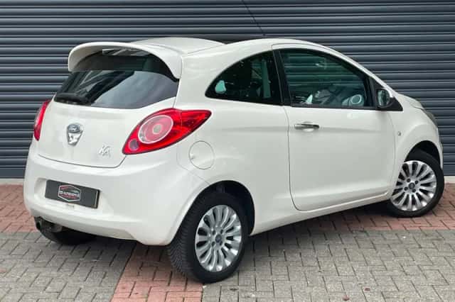 Ford Ka (2011) thumbnail 6