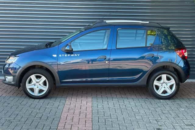 Dacia Sandero (2016) thumbnail 5