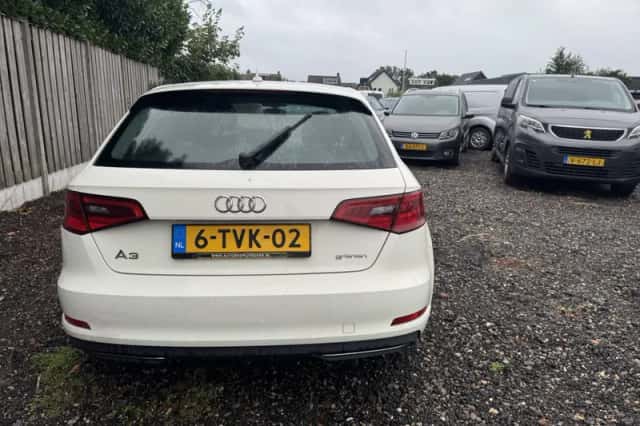 Audi A3 (2014) thumbnail 6