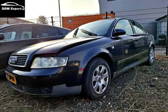 Audi A4 (2002) thumbnail 1
