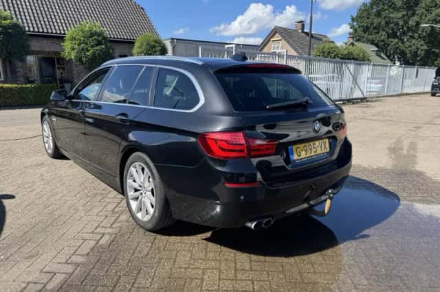 BMW 5-Serie (2011) thumbnail 5