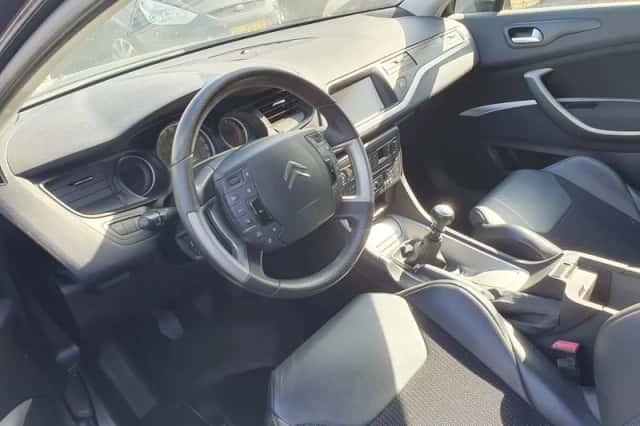 Citroën C5 Tourer (2010) thumbnail 6