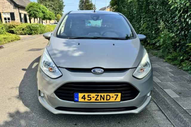 Ford B-Max (2013) thumbnail 3