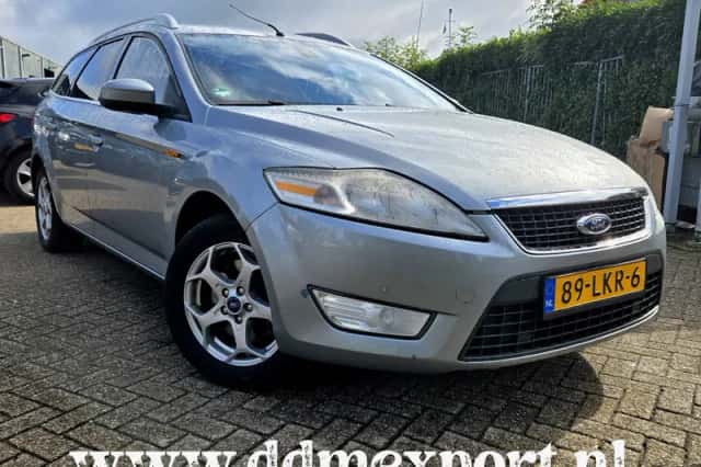 Ford Mondeo (2010) thumbnail 1