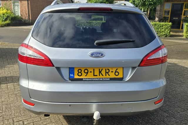 Ford Mondeo (2010) thumbnail 6
