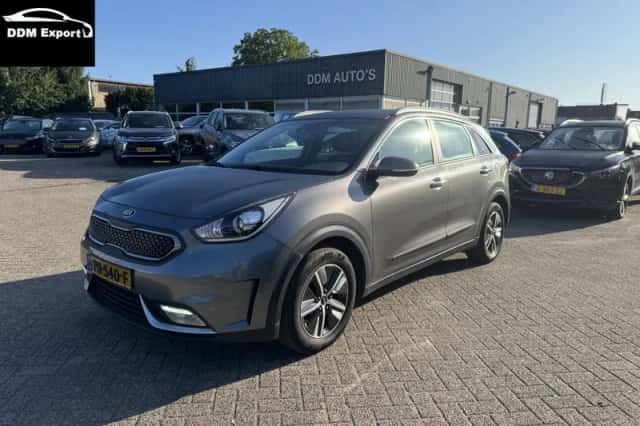 Kia Niro (2017) thumbnail 1