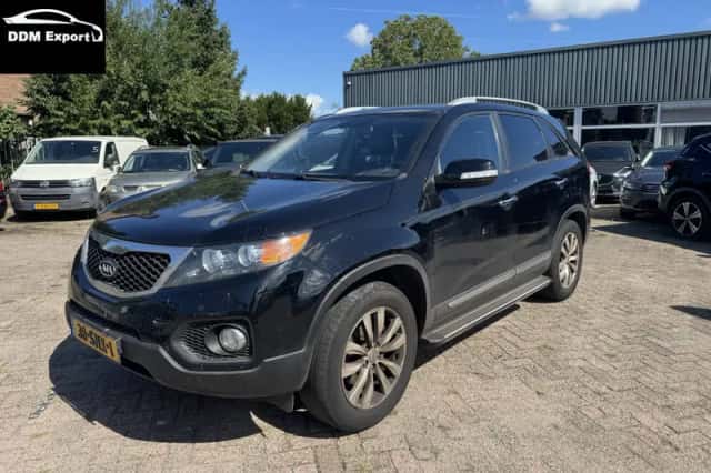 Kia Sorento (2011) thumbnail 1