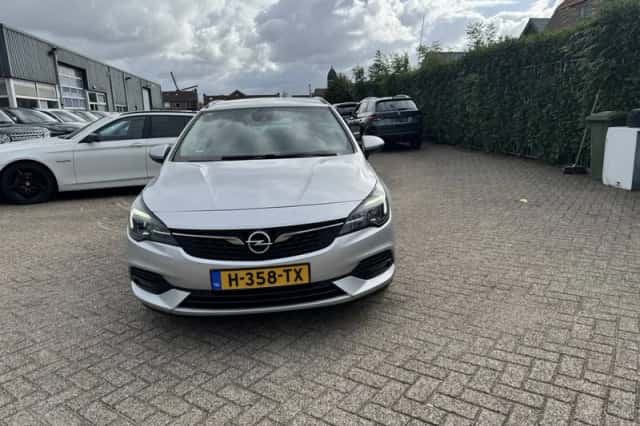 Opel Astra (2020) thumbnail 2