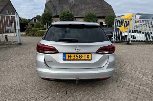 Opel Astra (2020) thumbnail 5