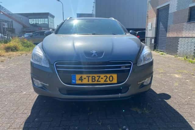 Peugeot 508 (2014) thumbnail 2