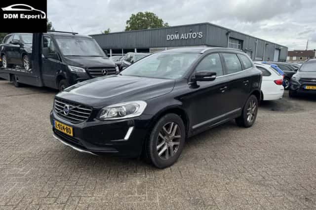Volvo XC60 (2017) thumbnail 1