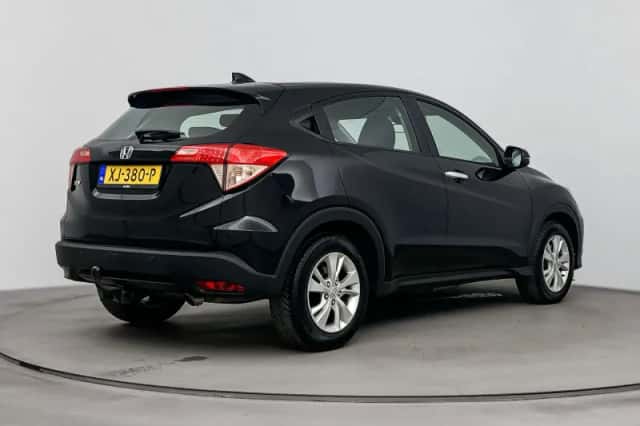 Honda HR-V (2018) thumbnail 2