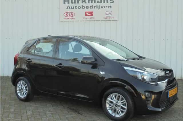 Kia Picanto (2023) thumbnail 3