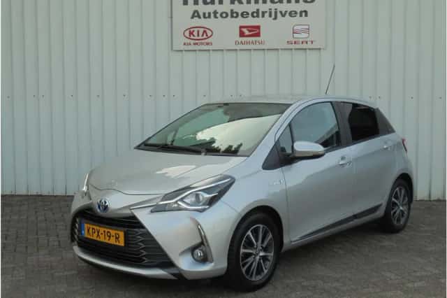 Toyota Yaris (2020) thumbnail 1