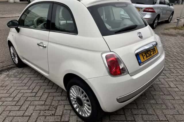 Fiat 500 (2010) thumbnail 4