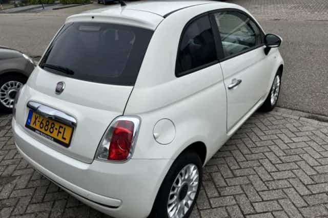 Fiat 500 (2010) thumbnail 6