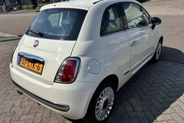 Fiat 500 (2010) thumbnail 6
