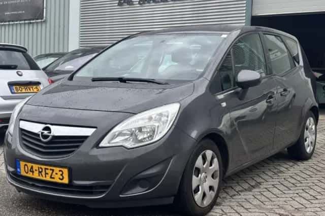 Opel Meriva (2011) thumbnail 1