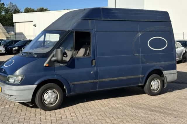 Ford Transit (2001) thumbnail 1