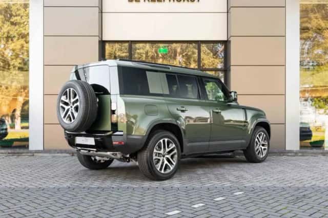 Land Rover Defender (2026) thumbnail 2
