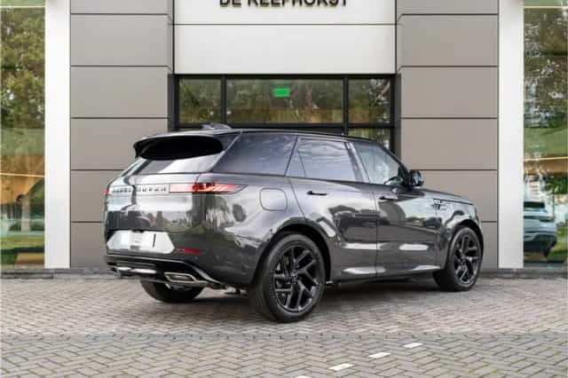 Land Rover Range Rover Sport (2026) thumbnail 2