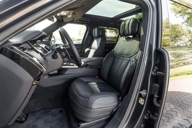 Land Rover Range Rover Sport (2026) thumbnail 4