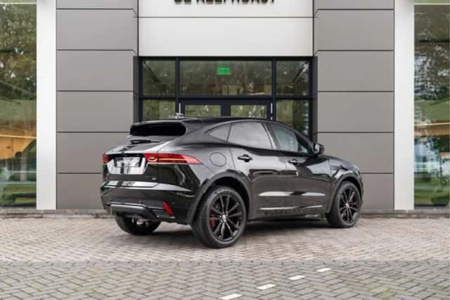 Jaguar E-Pace (2022) thumbnail 2