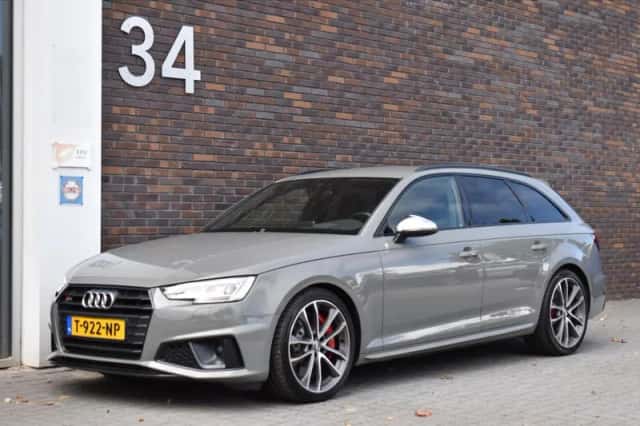 Audi S4 (2019) thumbnail 3