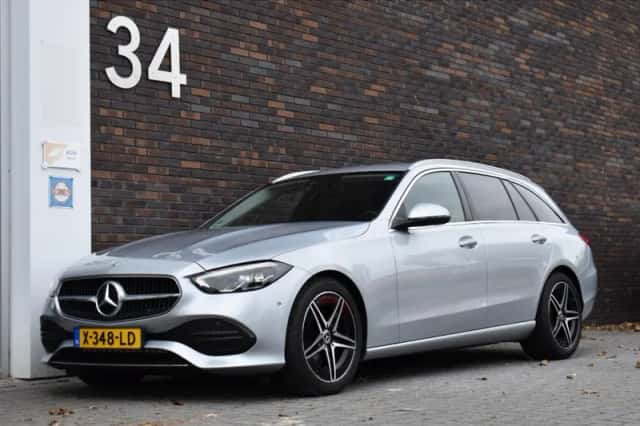 Mercedes-Benz C-Klasse (2022) thumbnail 3