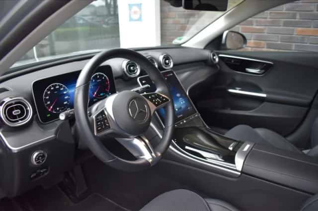 Mercedes-Benz C-Klasse (2022) thumbnail 4