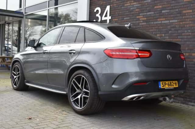 Mercedes-Benz GLE-Klasse (2017) thumbnail 2