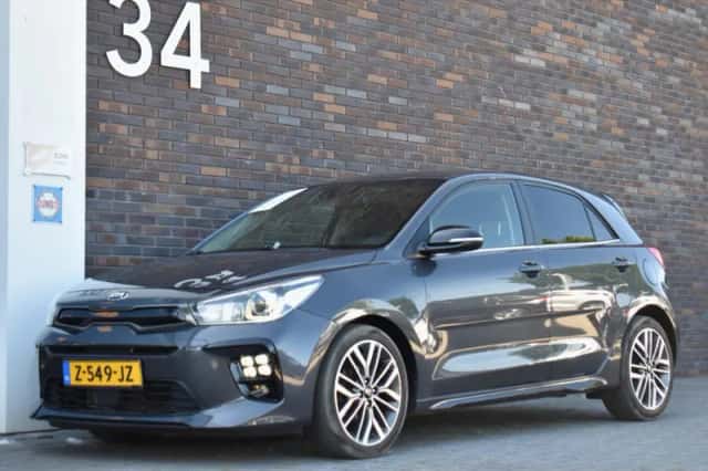 Kia Rio (2019) thumbnail 2