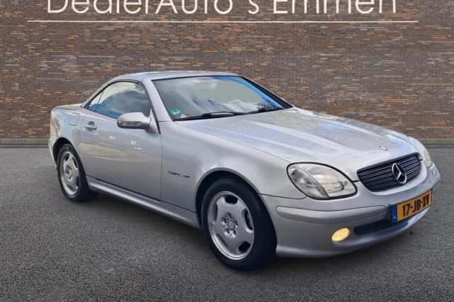 Mercedes-Benz SLK-Klasse (2001) thumbnail 1