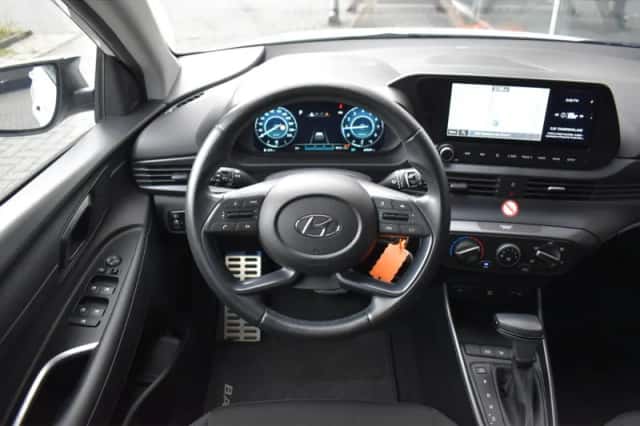 Hyundai Bayon (2024) thumbnail 4