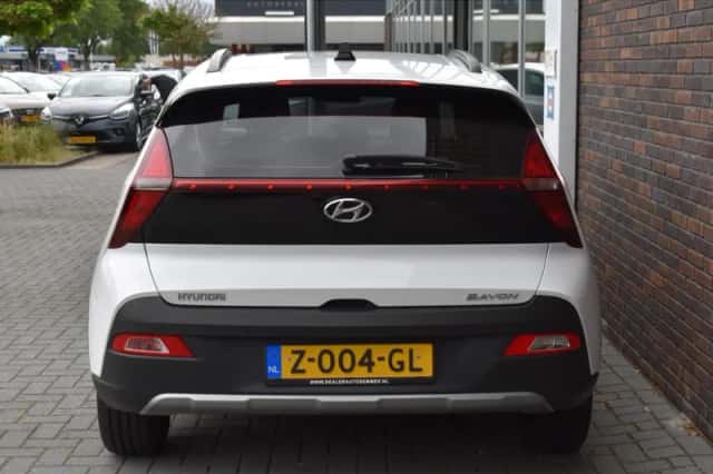 Hyundai Bayon (2024) thumbnail 6