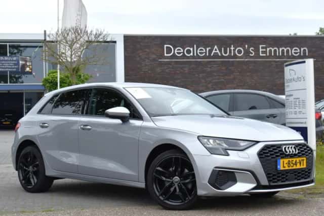 Audi A3 (2021) thumbnail 1