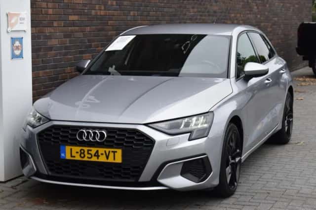 Audi A3 (2021) thumbnail 6