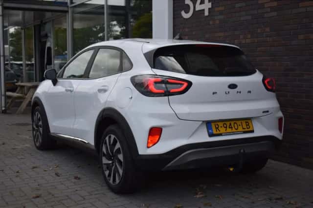Ford Puma (2022) thumbnail 2