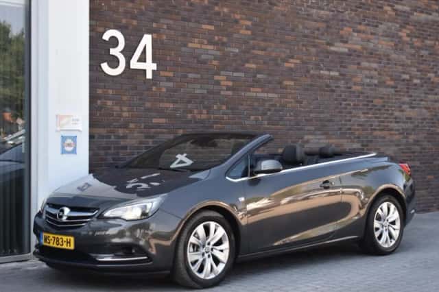 Opel Cascada (2014) thumbnail 3