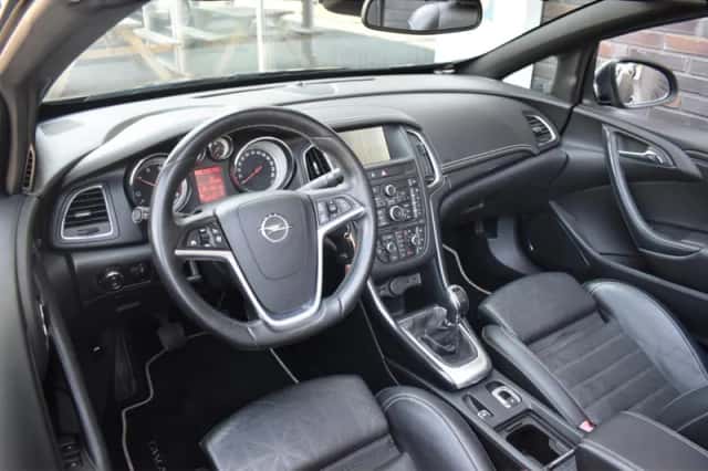 Opel Cascada (2014) thumbnail 5